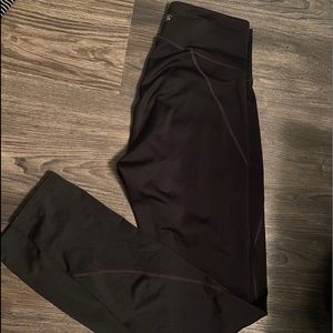 Women’s M leggings